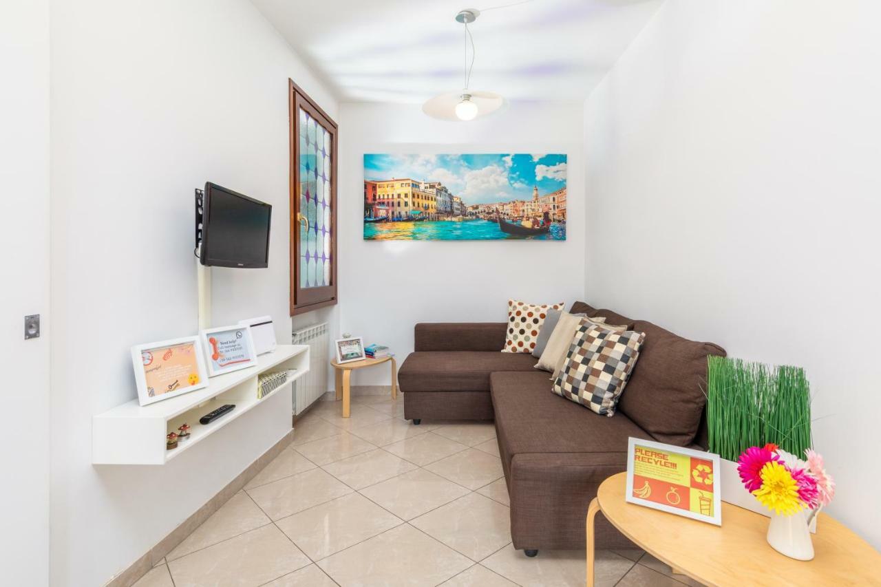 Most Convenient Apartment In ヴェネツィア エクステリア 写真